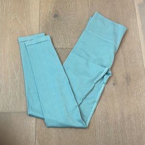 Aritzia ribbed leggings